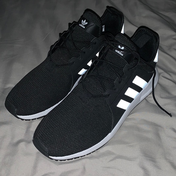New Black men’s adidas shoes size 10 - Picture 1 of 6